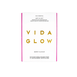 White and pink box packaging of Anti-G-Ox Berry | VIDA GLOW multivitamin and mineral supplement powder promoting skin regeneration and healthy sugar metabolism.