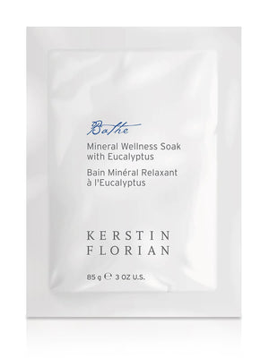 Mineral Wellness Soak with Eucalyptus Travel Size | Kerstin Florian single-use packet for refreshing body care and skincare, promoting relaxation and wellness.