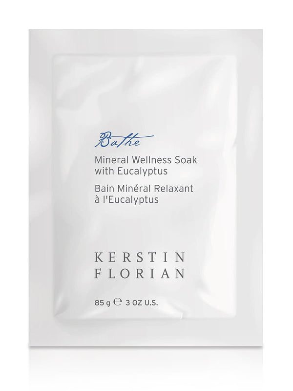 Mineral Wellness Soak with Eucalyptus Travel Size | Kerstin Florian single-use packet for refreshing body care and skincare, promoting relaxation and wellness.